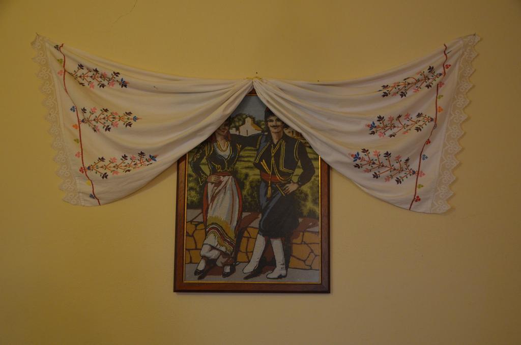 דירות אצ'וס Ellinospito חדר תמונה